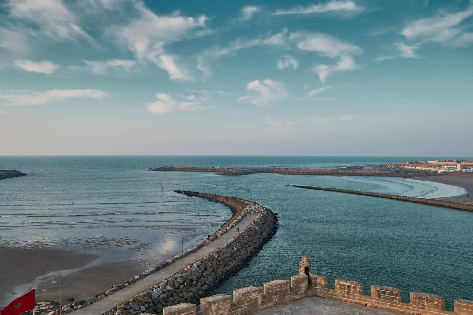 Suitouiss - Ocean 1 - Appartement Centre Ville Au Front De Mer Rabat Bagian luar foto