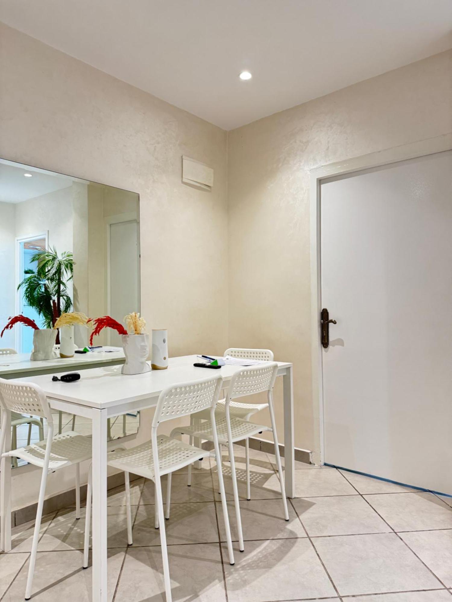 Suitouiss - Ocean 1 - Appartement Centre Ville Au Front De Mer Rabat Bagian luar foto